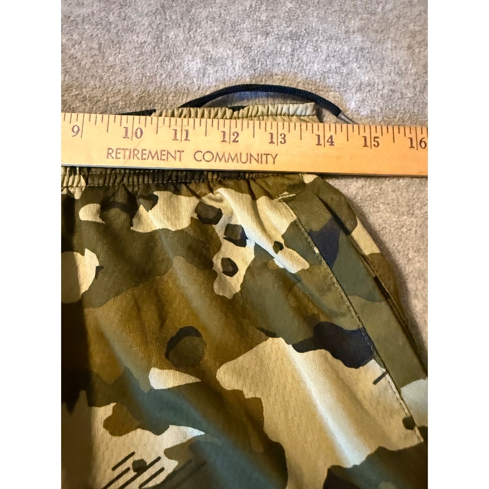 Nike Dri-FIT Mens Camo Athletic Shorts Green Camouflage Gym Training Small - Picture 8 of 9